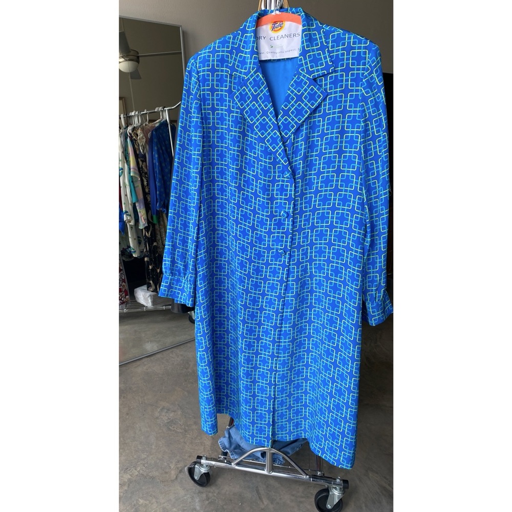 VINTAGE “August Silk” 100% Silk Tunic Dress w/ Groovy Print